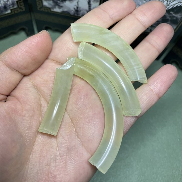 断手镯修复前